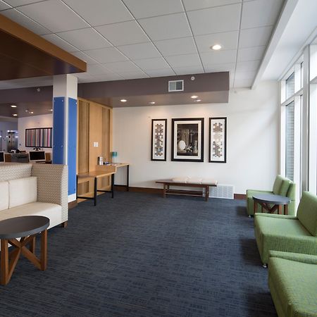 Holiday Inn Express & Suites Alpena - Downtown By Ihg Zewnętrze zdjęcie