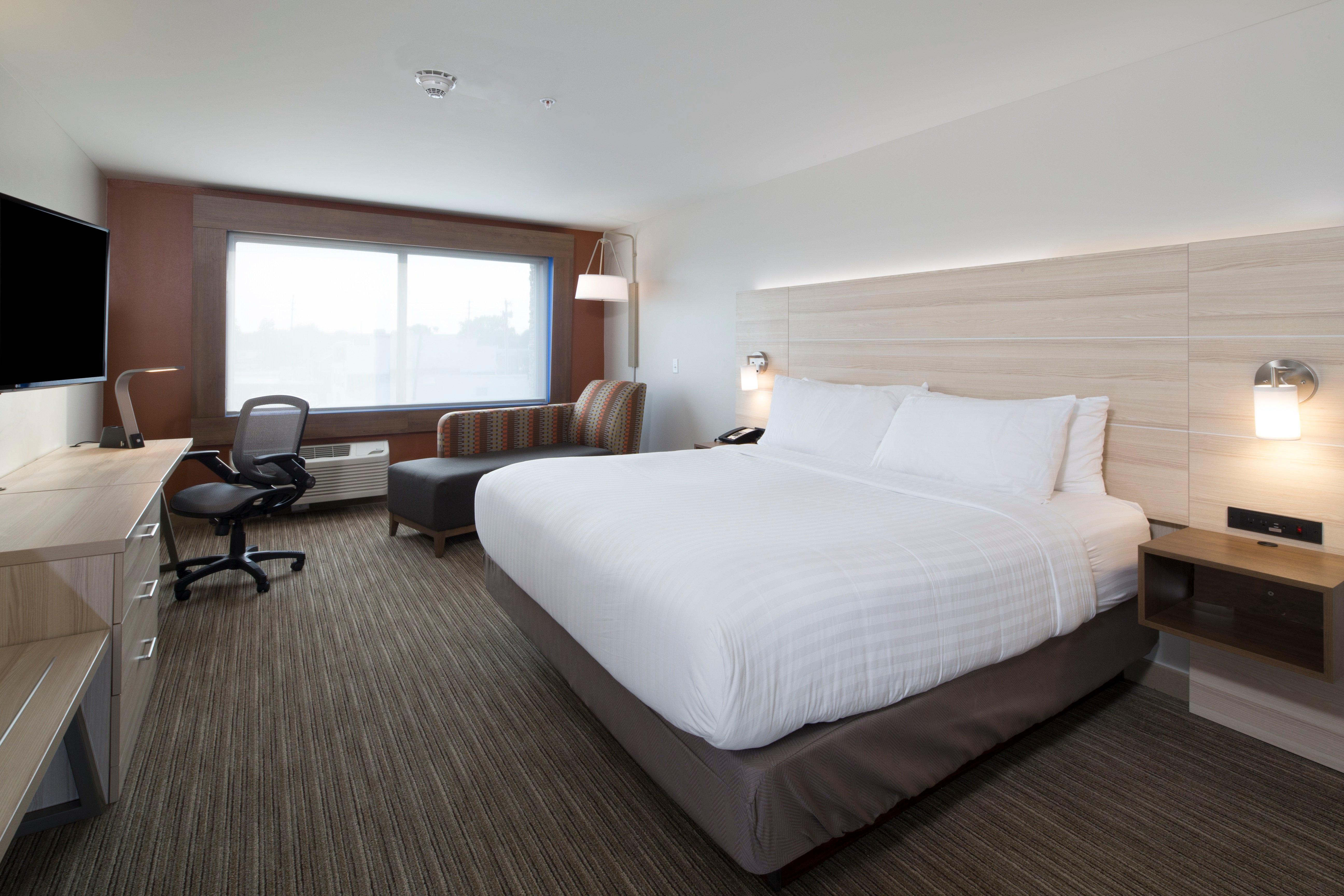 Holiday Inn Express & Suites Alpena - Downtown By Ihg Zewnętrze zdjęcie